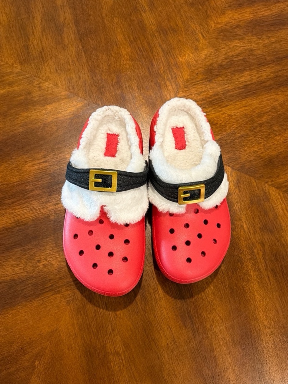 CROCS Kids Red Faux-Fur Lined Clogs with Black Strap and Gold Buckle